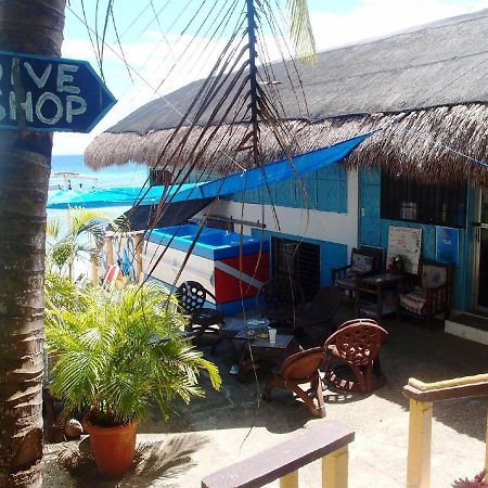Reddoorz Premium @ Flower Beach Anda 外观 照片
