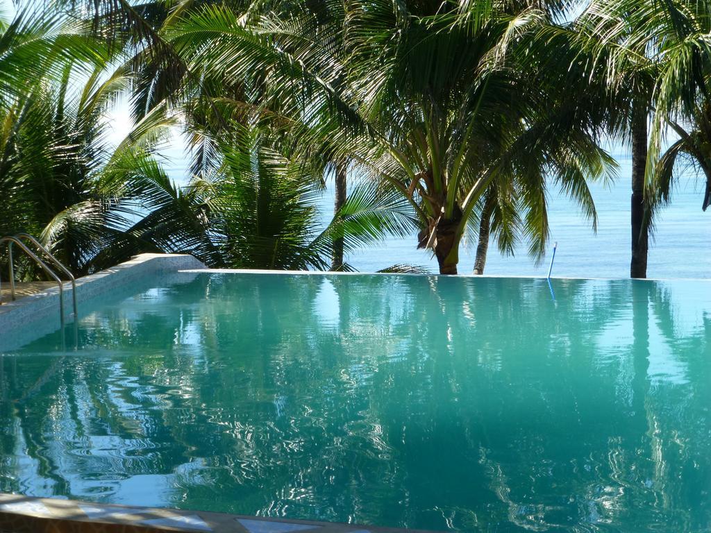 Reddoorz Premium @ Flower Beach Anda 外观 照片