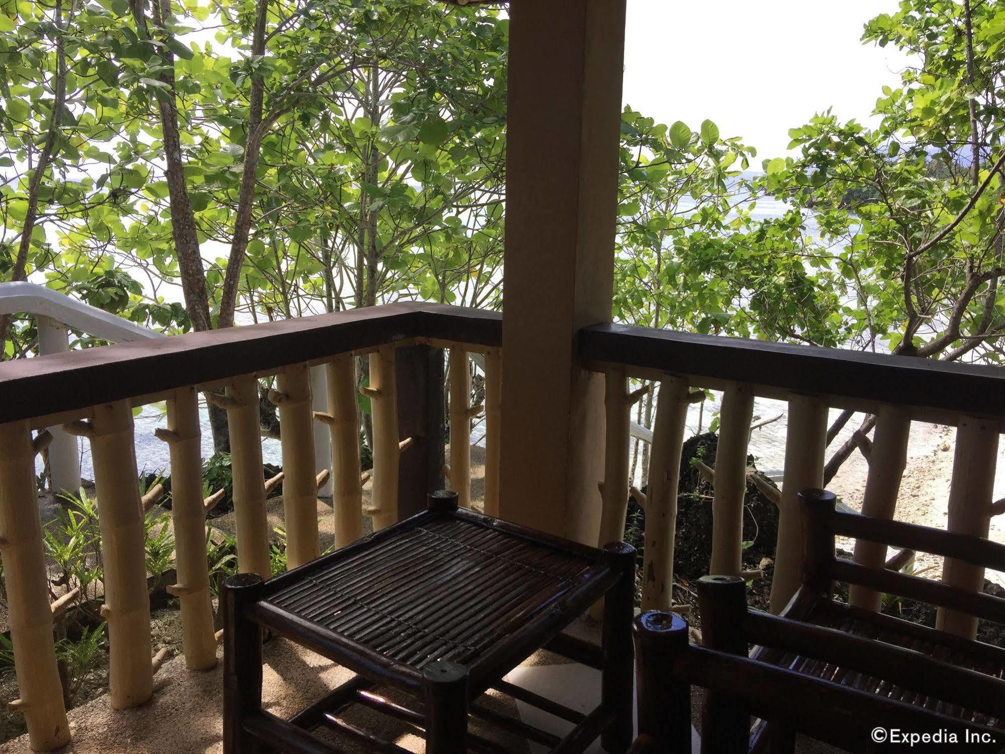 Reddoorz Premium @ Flower Beach Anda 外观 照片