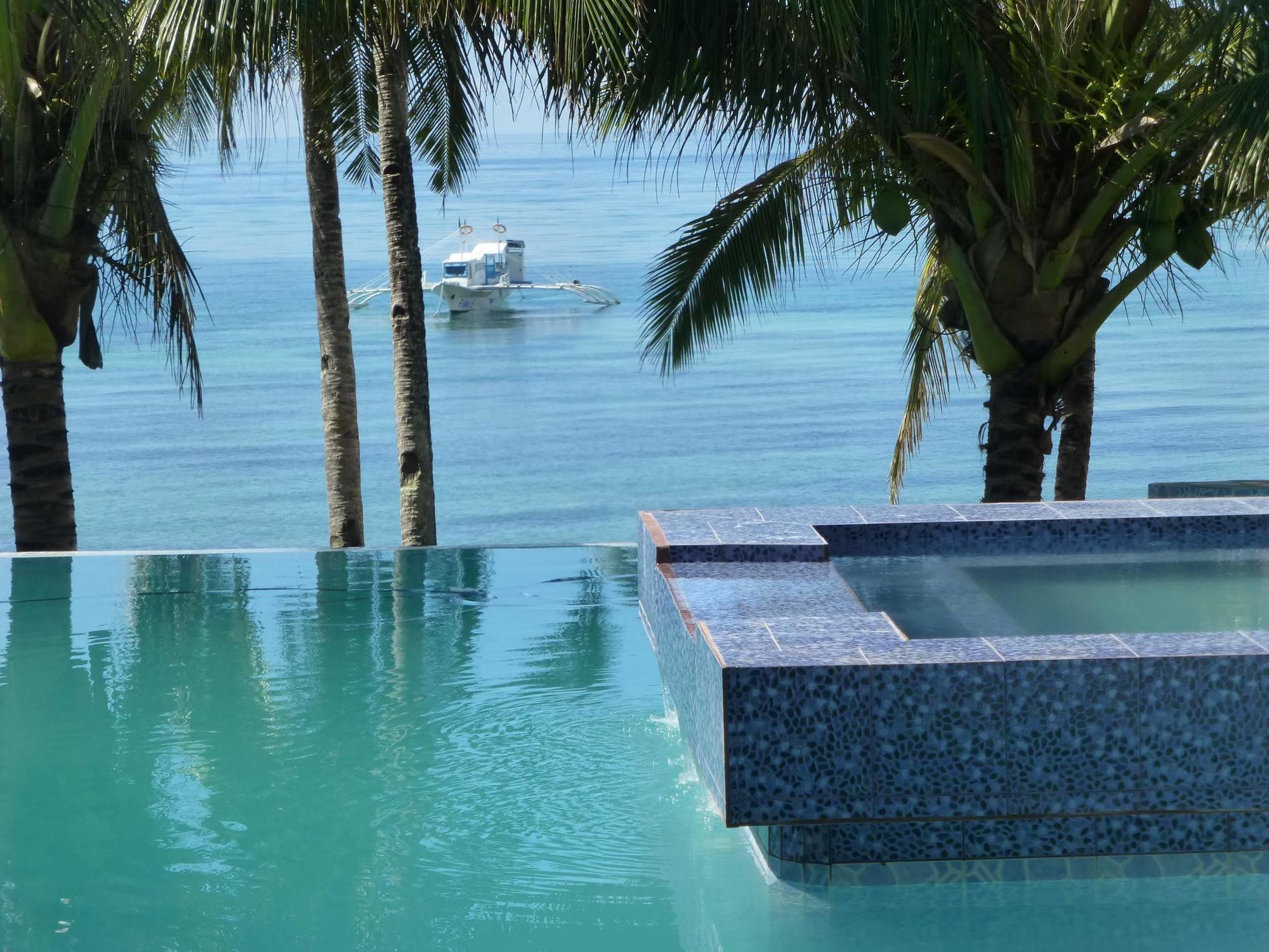 Reddoorz Premium @ Flower Beach Anda 外观 照片